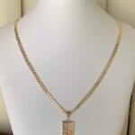 Corrente groumet com plaquinha