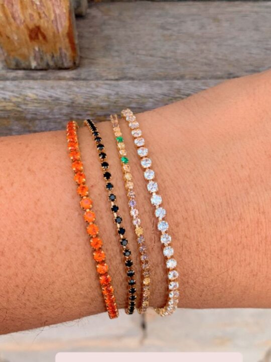 A Mix de Pulseiras Rivieras Coloridas