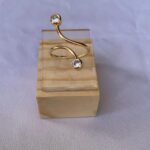 A anel ajustável com 2 zircônias